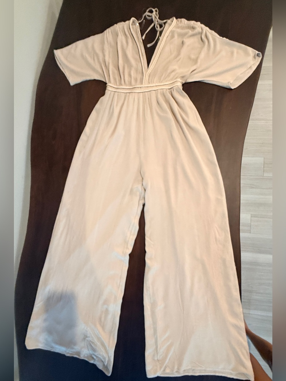 Wide-Leg V-Neck Jumpsuit in Light Beige - Picture 5 of 11